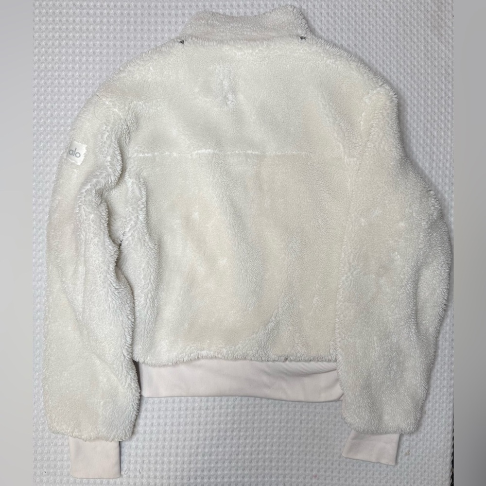 ALO Yoga Foxy Sherpa Jacket Ivory SZ Medium *missing removable hood* - Picture 6 of 9